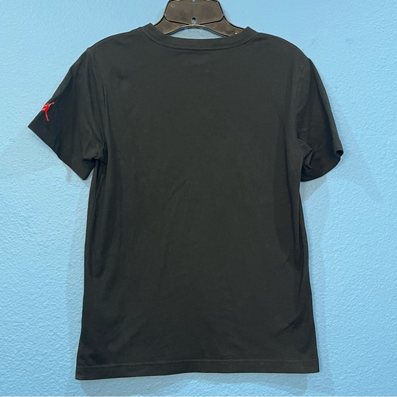 Kid’s Air Jordan Michael Jordan 23 Hologram Shirt Boys Size Large 12-13 Years - Picture 2 of 14